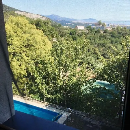 Agriturismo Fattoria Montecontessa * Genova